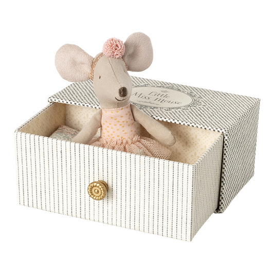 Maileg Little Sister Dance Mouse In Daybed - Little Reef and Friends